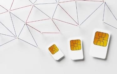 Какое количество eSIM допускается использовать в iPhone? - изображение сообщений на сайте imei.info