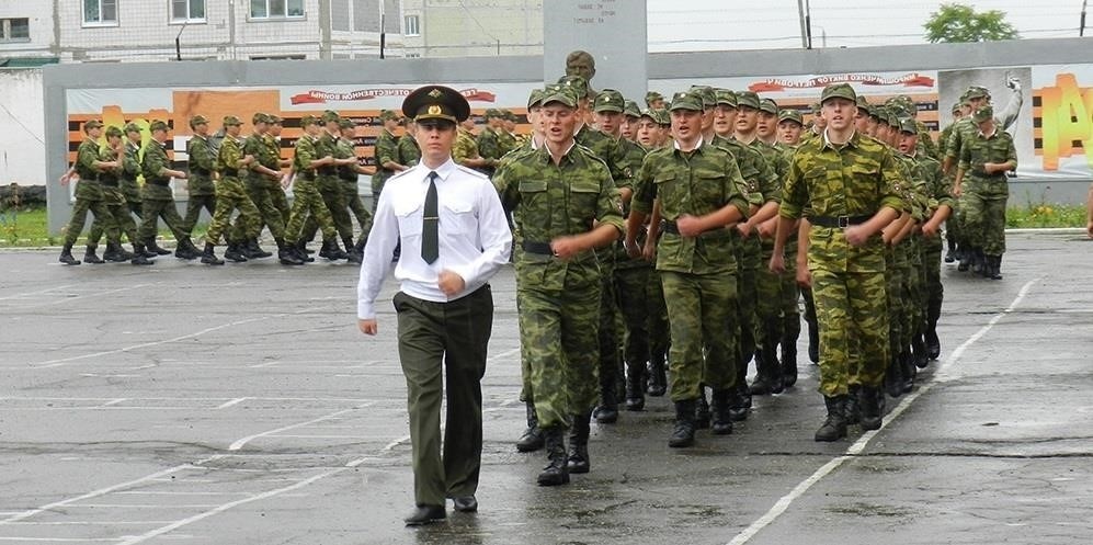 Как найти университеты с военной кафедрой