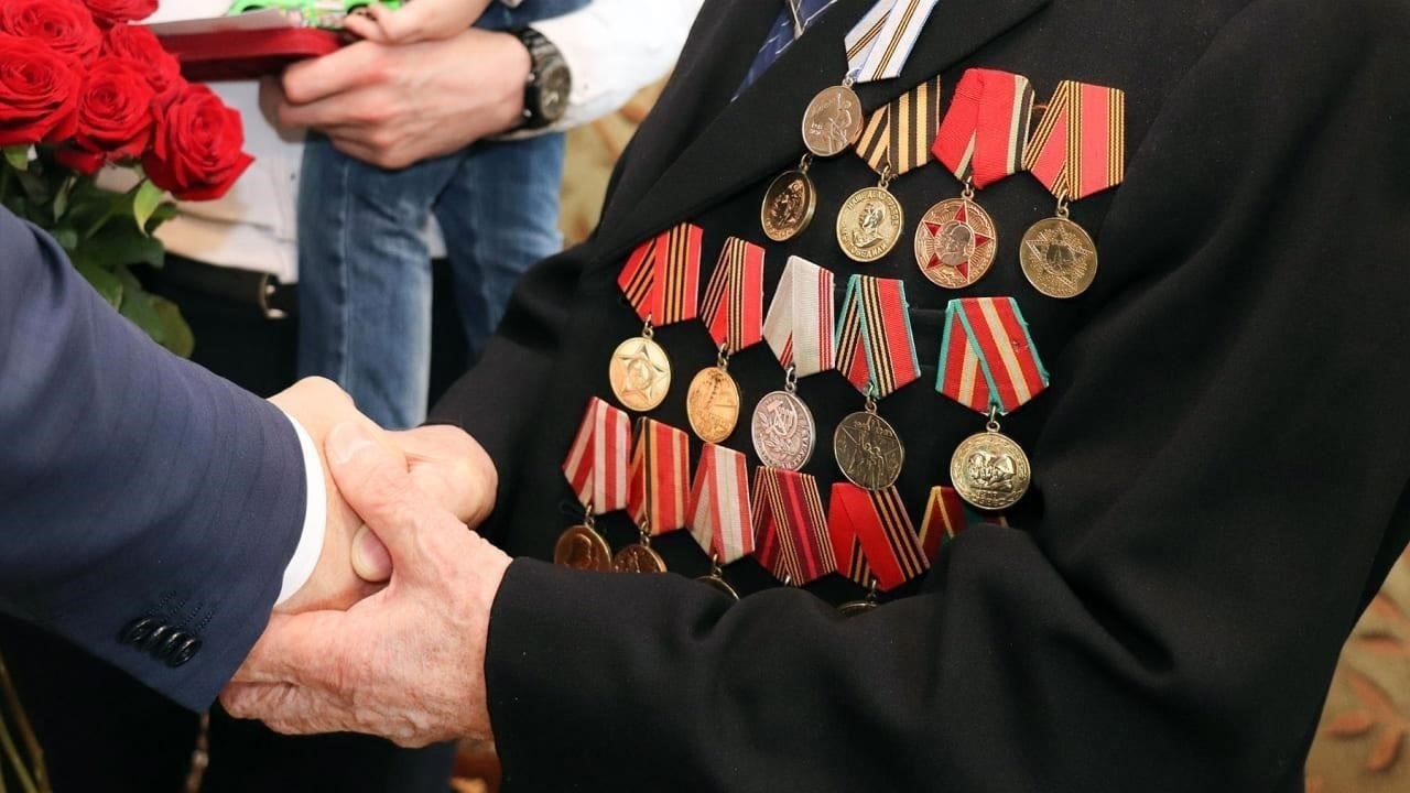 Материальная помощь ветеранам Великой Отечественной войны в России