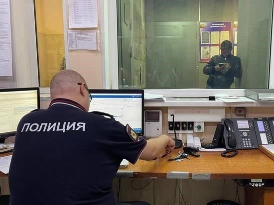 Обзор отдела полиции МВД в РтищевоРтищевский отдел полиции Российской Федерации входит в структуру Министерства внутренних дел и играет важную роль в поддержании порядка в городе. В его основные обязанности входит контроль за безопасностью местного населения, реагирование на происшествия и ведение дел - от уголовных до административных. Станция в городе является ключевым элементом общенациональной сети правоохранительных органов, обеспечивая безопасность и соблюдение гражданами региональных и национальных норм.