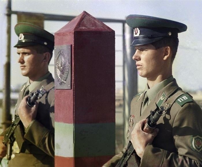 Роль флотских традиций в продолжительности службы моряков