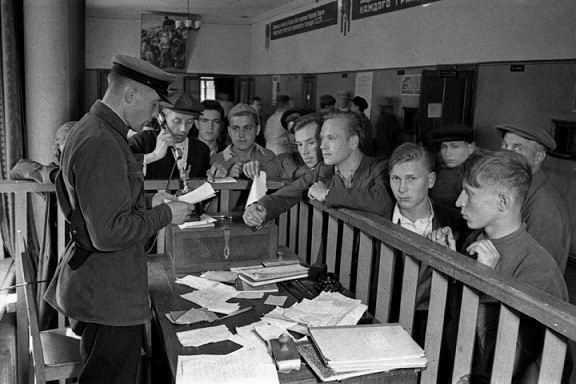 Призывной возраст в России во время военного времени: изменение правил и основные аспекты