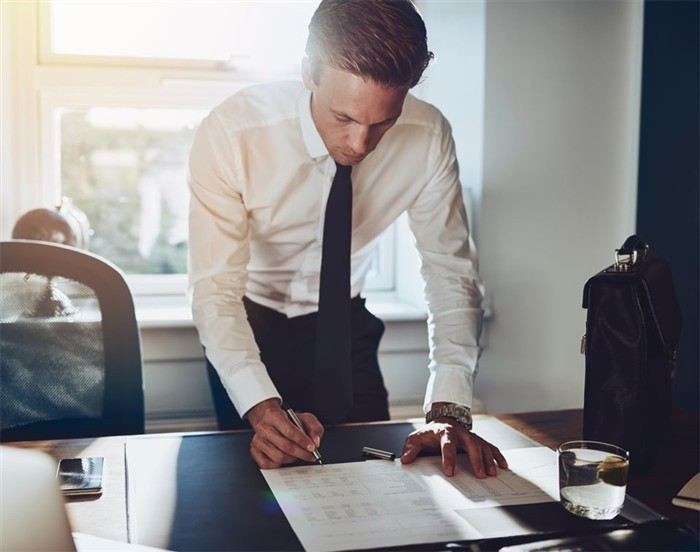 Сколько стоит помощь адвоката по наследству в Москве?